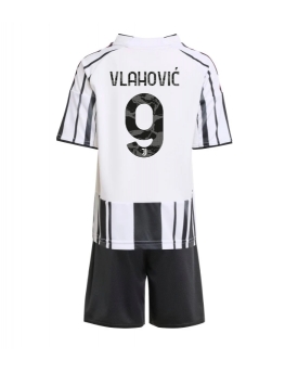 Billige Fotballdrakt Juventus Dusan Vlahovic #9 Replika Hjemmedraktsett Barn 2025-26 Kortermet (med bukser)